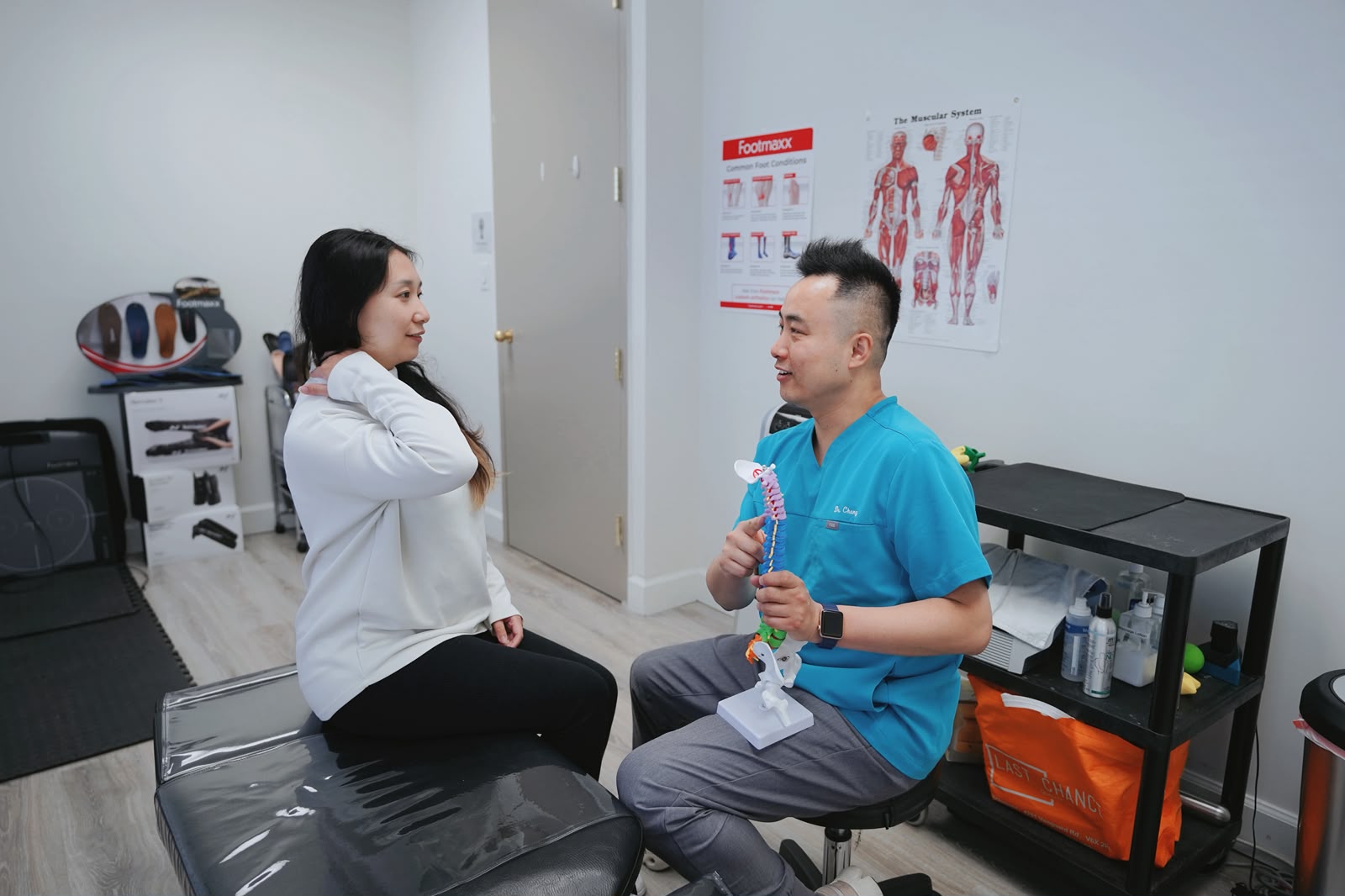 ICBC recovery chiropractor consultation in Vancouver and Richmond